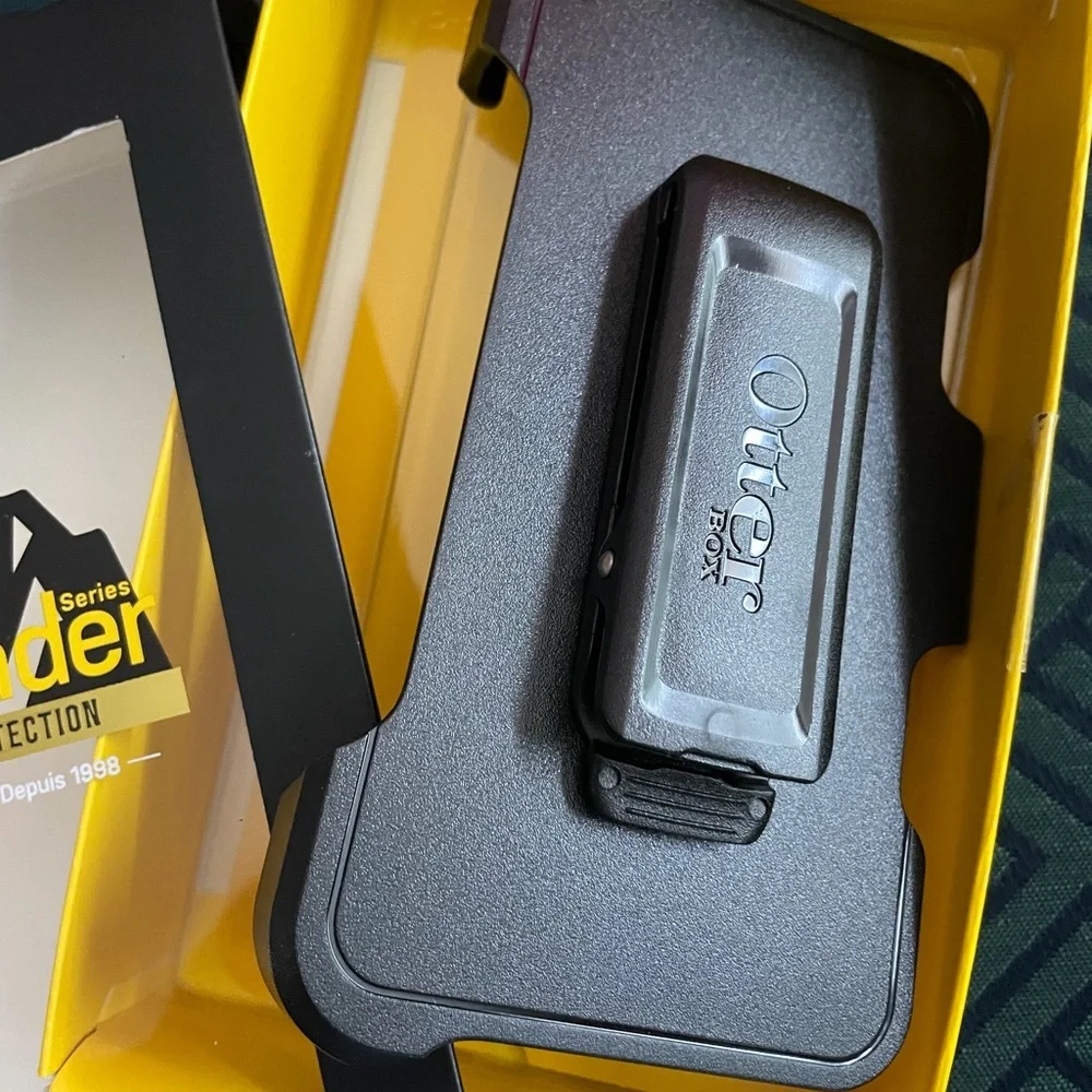 Belt Clip Holster by Otterbox Fits iPhone 7 & 8